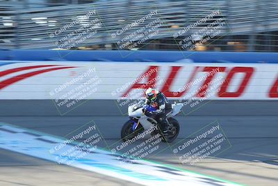 media/Nov-26-2022-Fastrack Riders (Sat) [[b001e85eef]]/Level 2/Session 1 Front Straight/